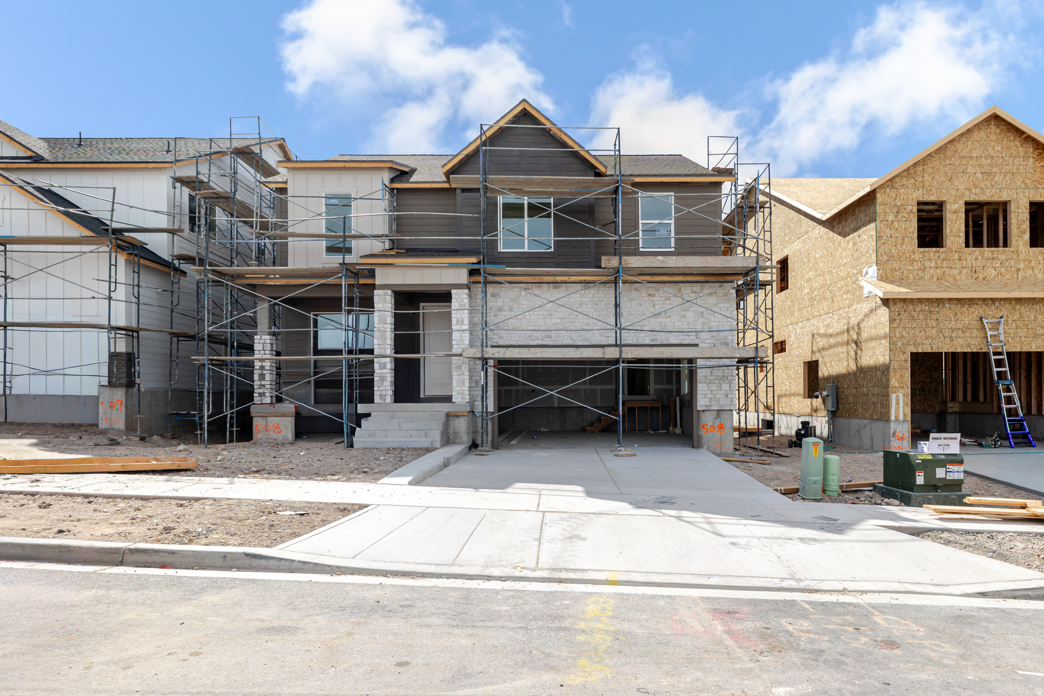 RIVER POINT - Residential