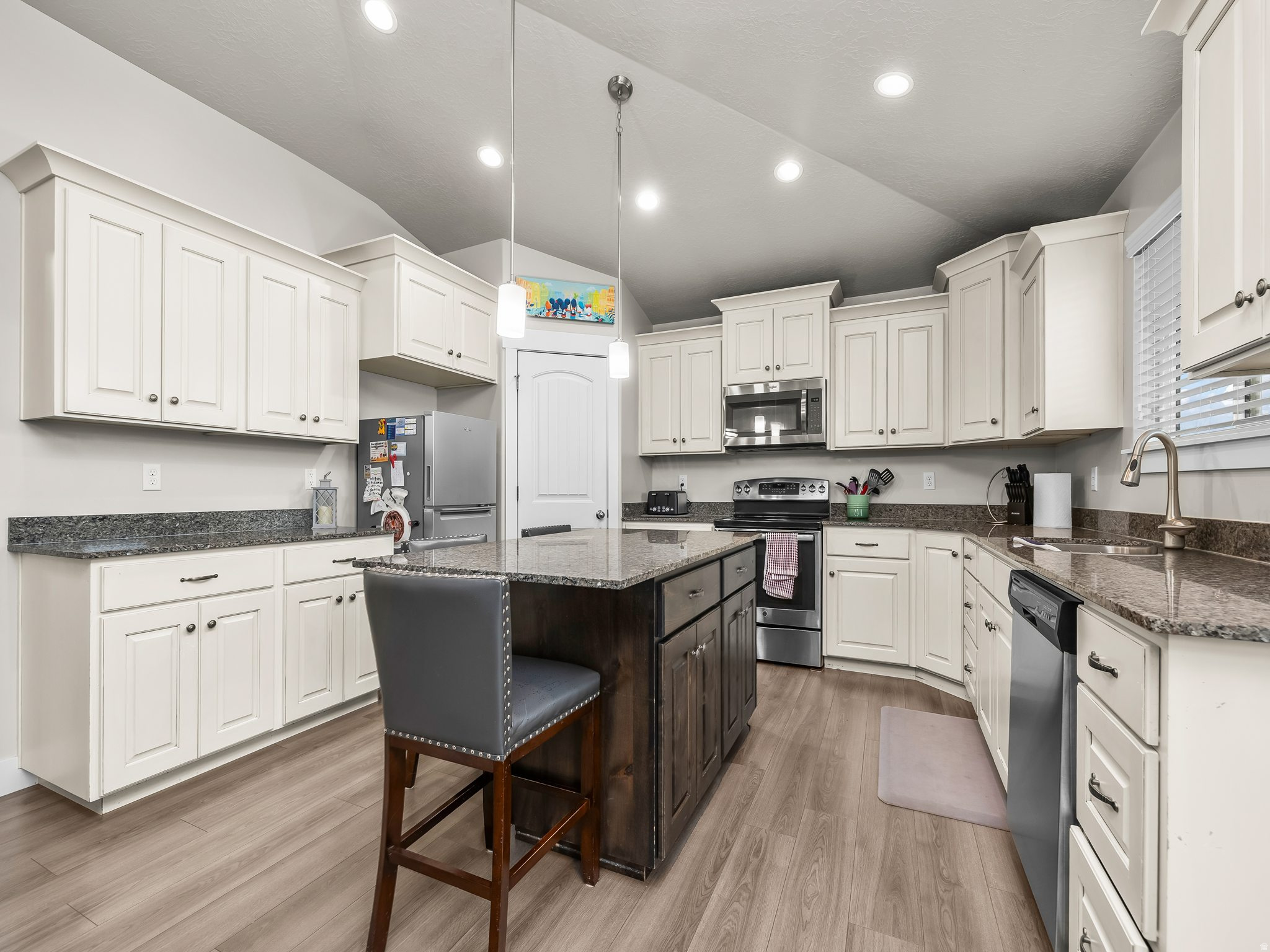 SALEM HEIGHTS - Residential