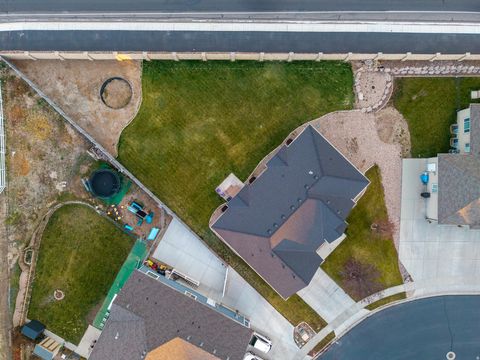 Tiny photo for 318 N 900 E, Salem, UT 84653 (MLS # 2125693)