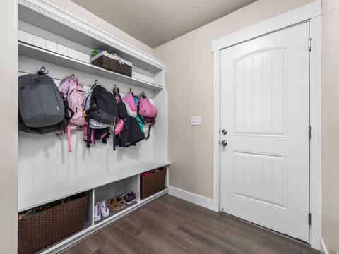 Tiny photo for 318 N 900 E, Salem, UT 84653 (MLS # 2125693)