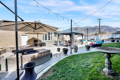 Tiny photo for 2140 E NYE CIR S, Cottonwood Heights, UT 84121 (MLS # 2143785)