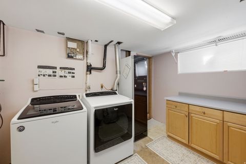 Tiny photo for 2140 E NYE CIR S, Cottonwood Heights, UT 84121 (MLS # 2143785)