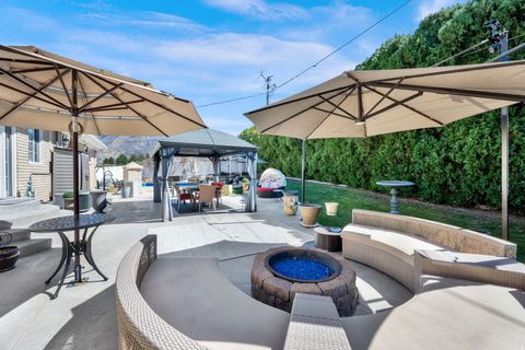 Tiny photo for 2140 E NYE CIR S, Cottonwood Heights, UT 84121 (MLS # 2143785)