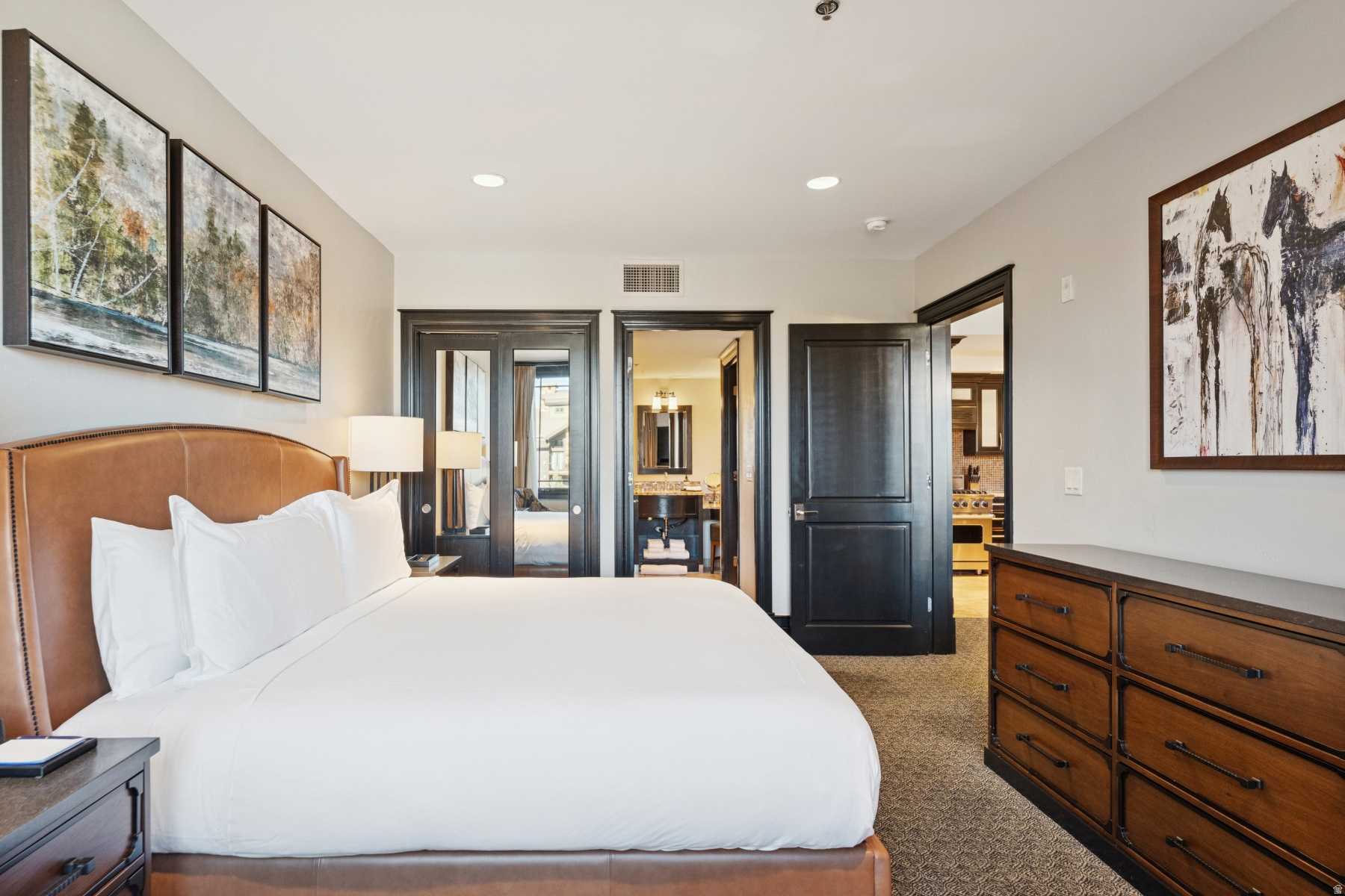 DAKOTA MOUNTAIN LODGE - Residential