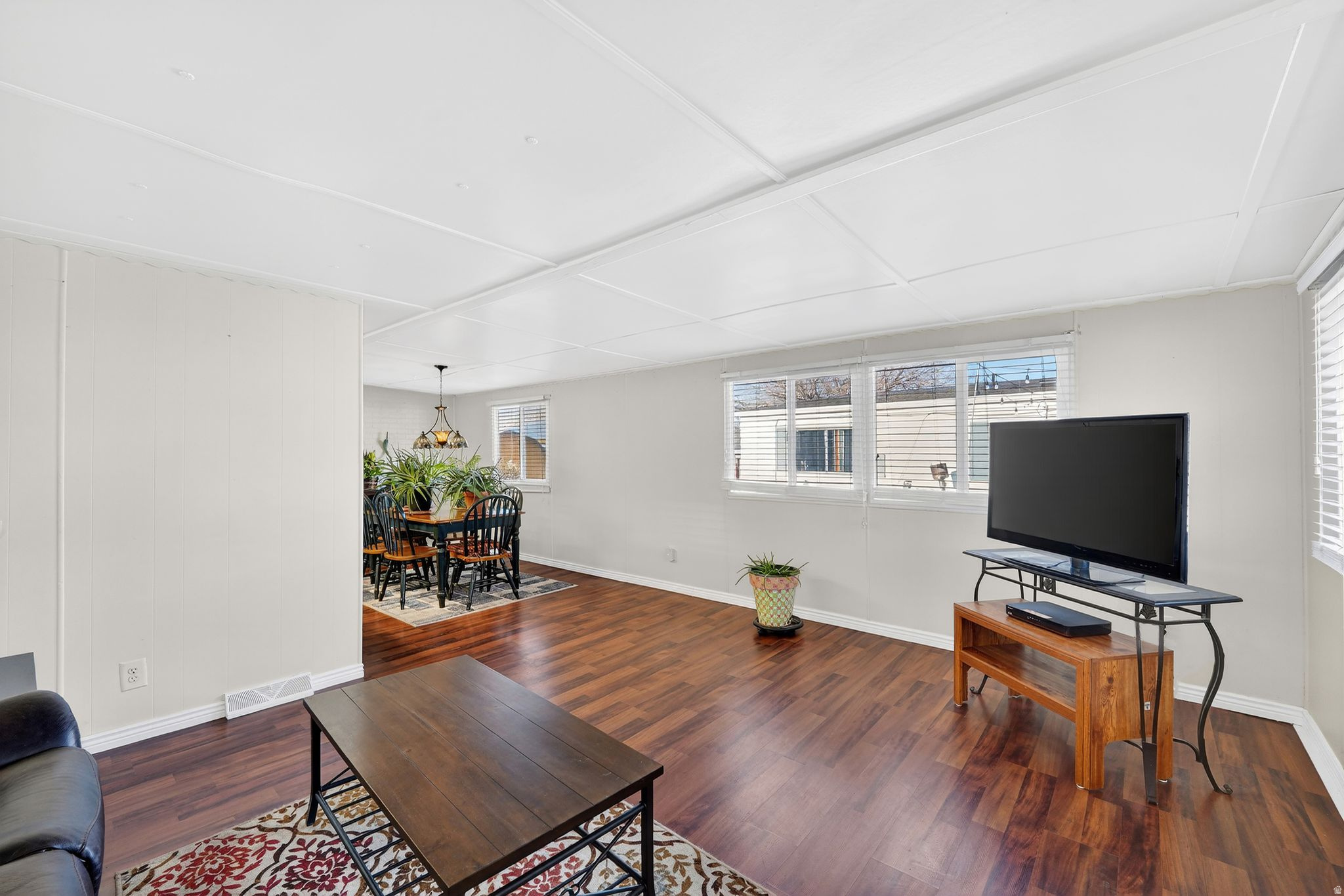 CAMELOT - Residential