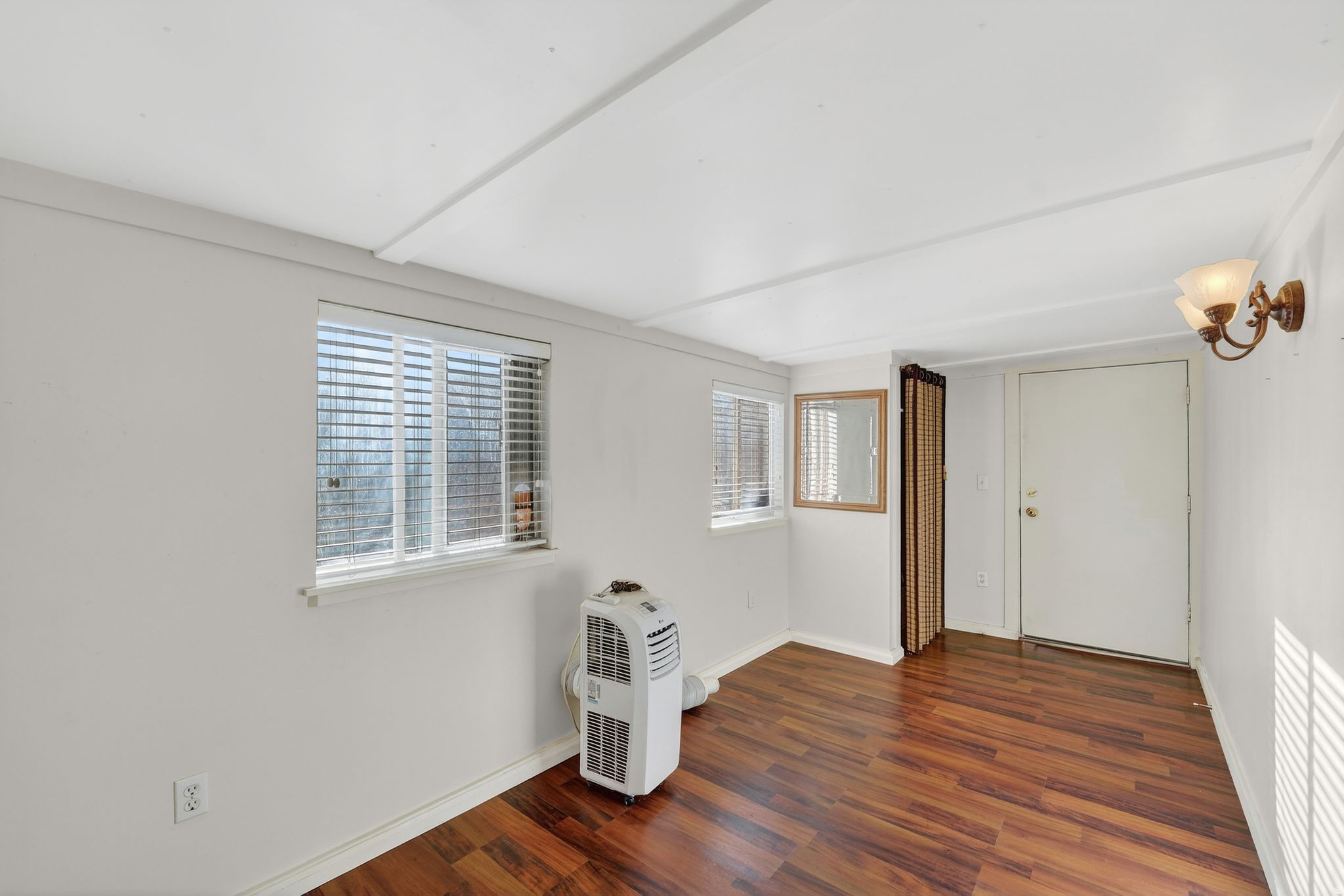 CAMELOT - Residential