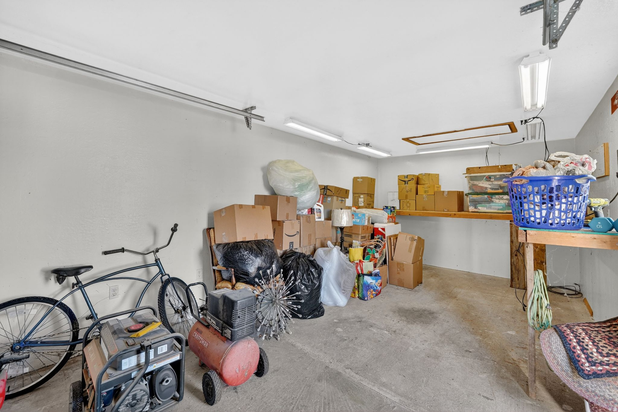 CAMELOT - Residential