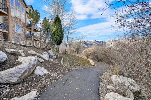 Tiny photo for 3555 N FOX RUN E #304, Eden, UT 84310 (MLS # 2147253)
