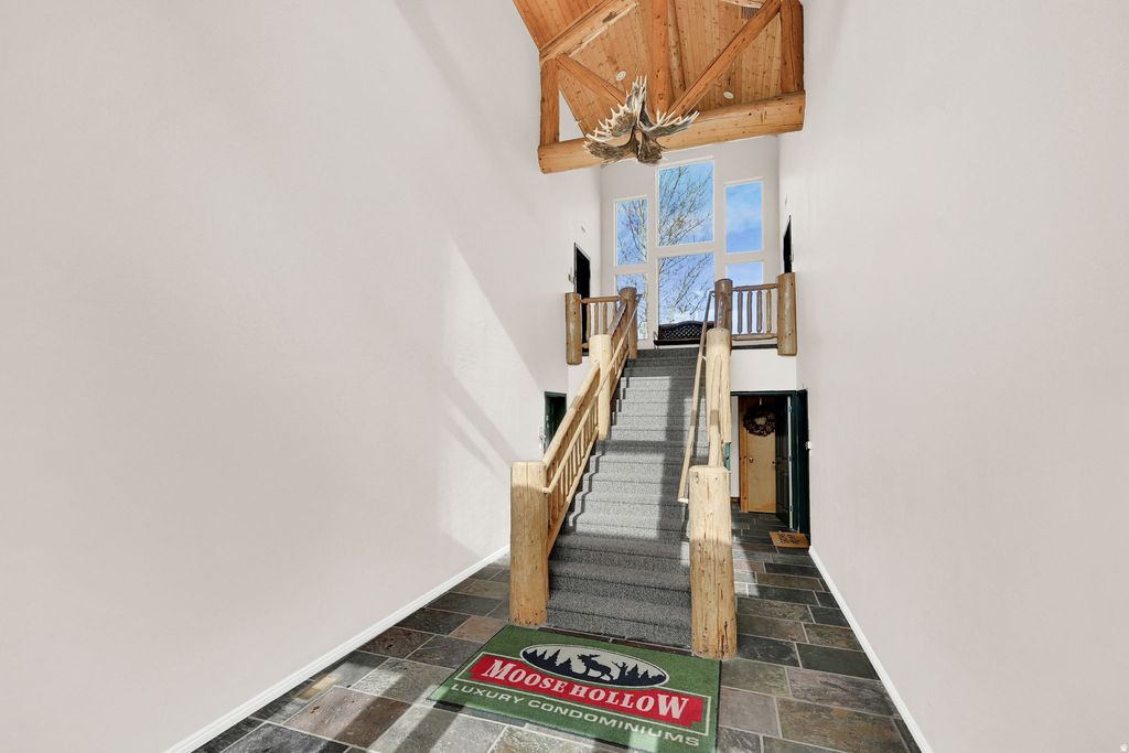 Photo of 3555 N FOX RUN E #304, Eden, UT 84310 (MLS # 2147253)