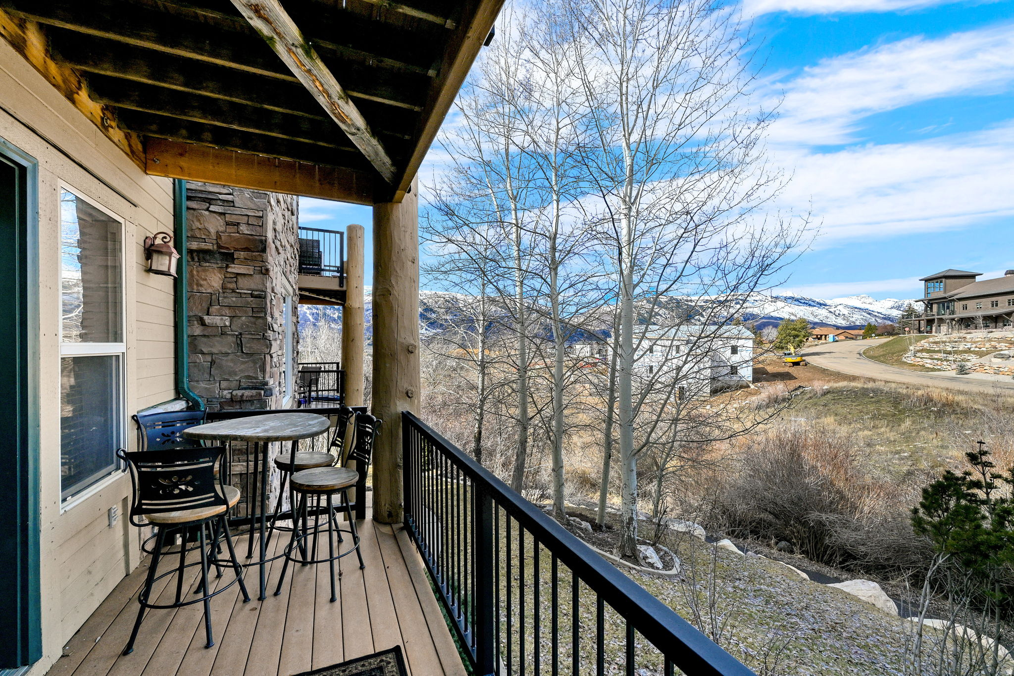 MOOSE HOLLOW - Residential