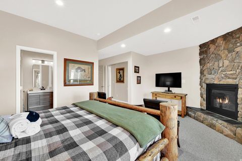 Tiny photo for 3555 N FOX RUN E #304, Eden, UT 84310 (MLS # 2147253)