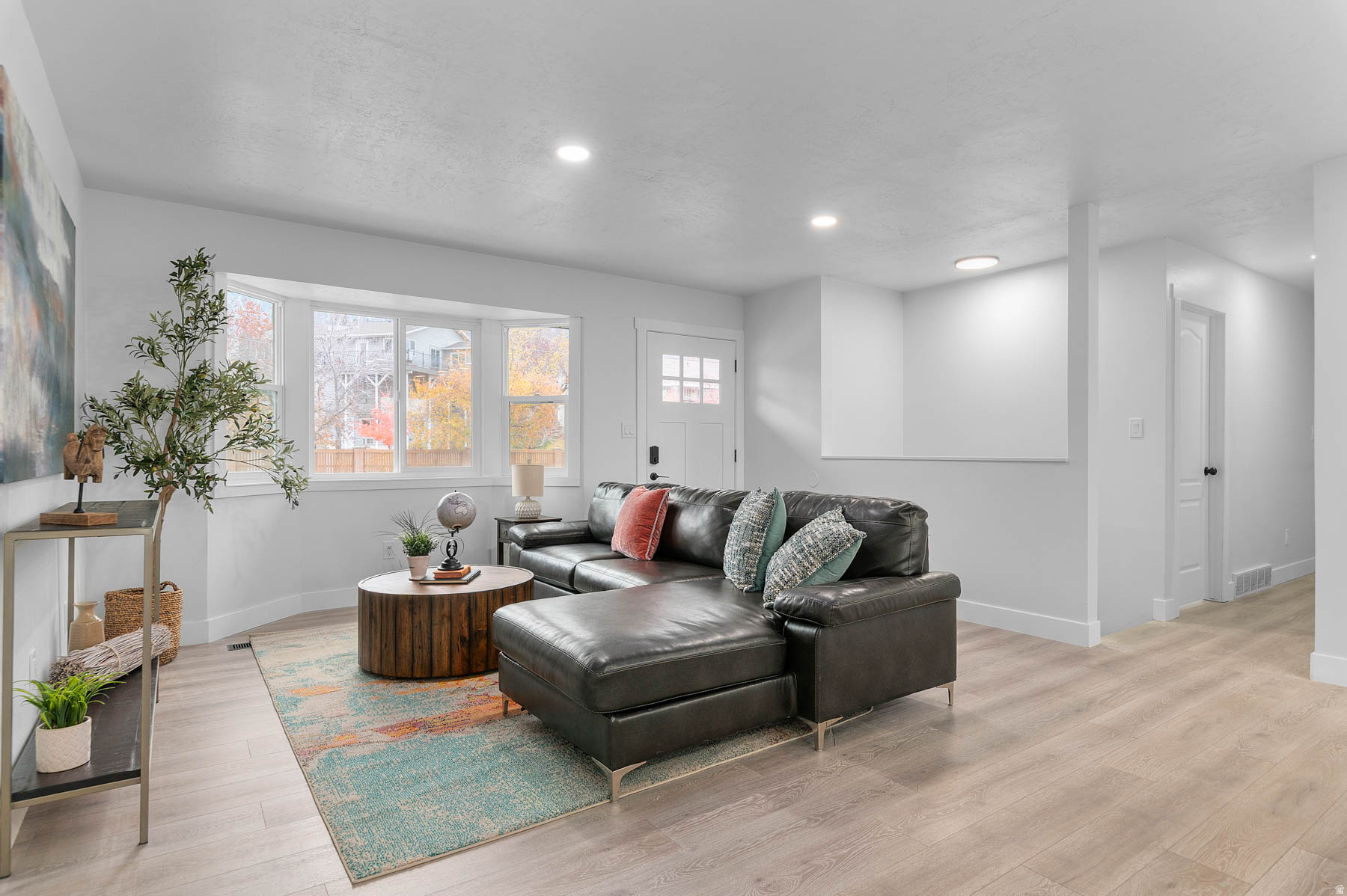 WILLOW VIEW - Residential