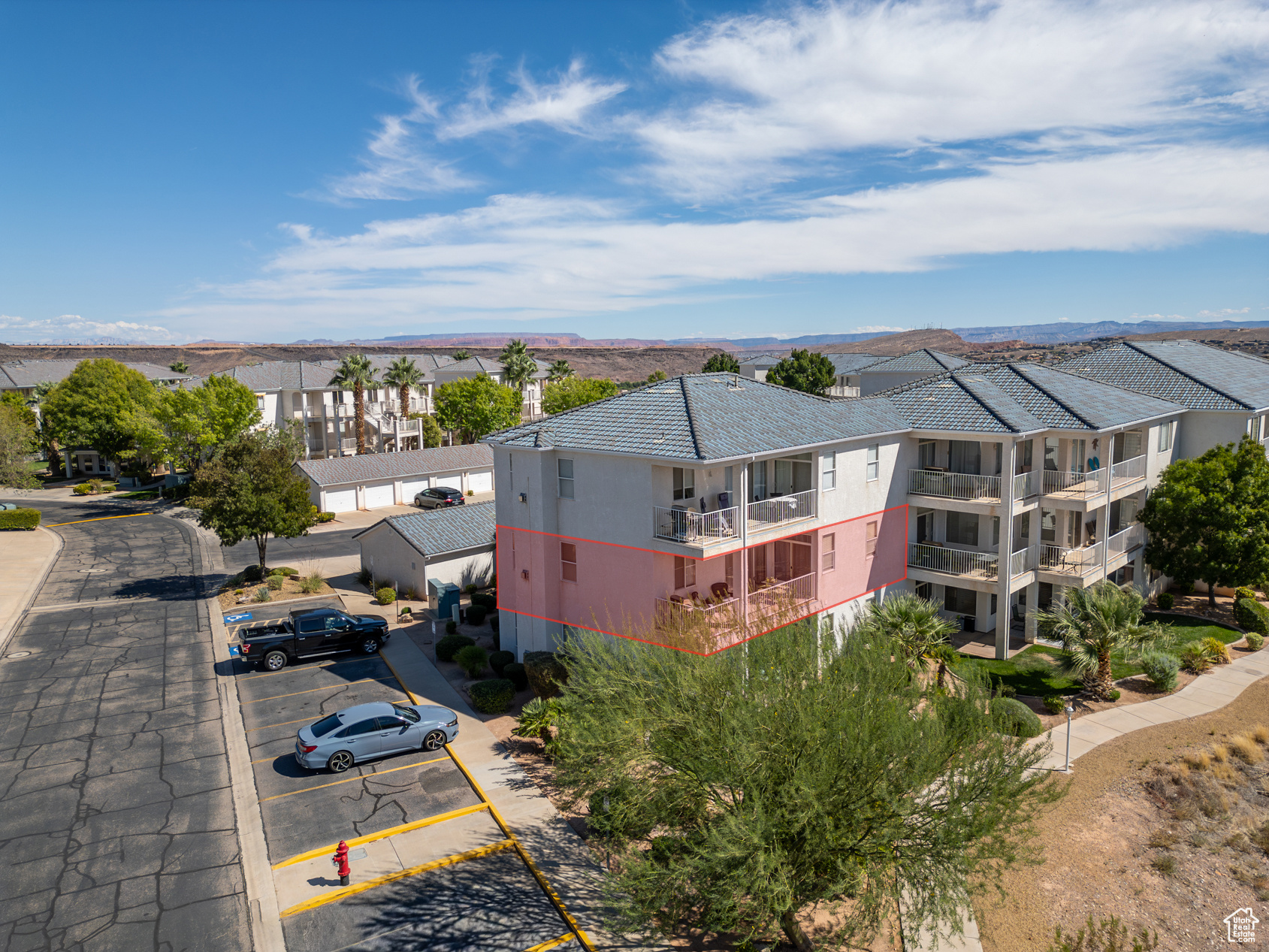 LAS PALMAS RESORT CONDO 1A - Residential