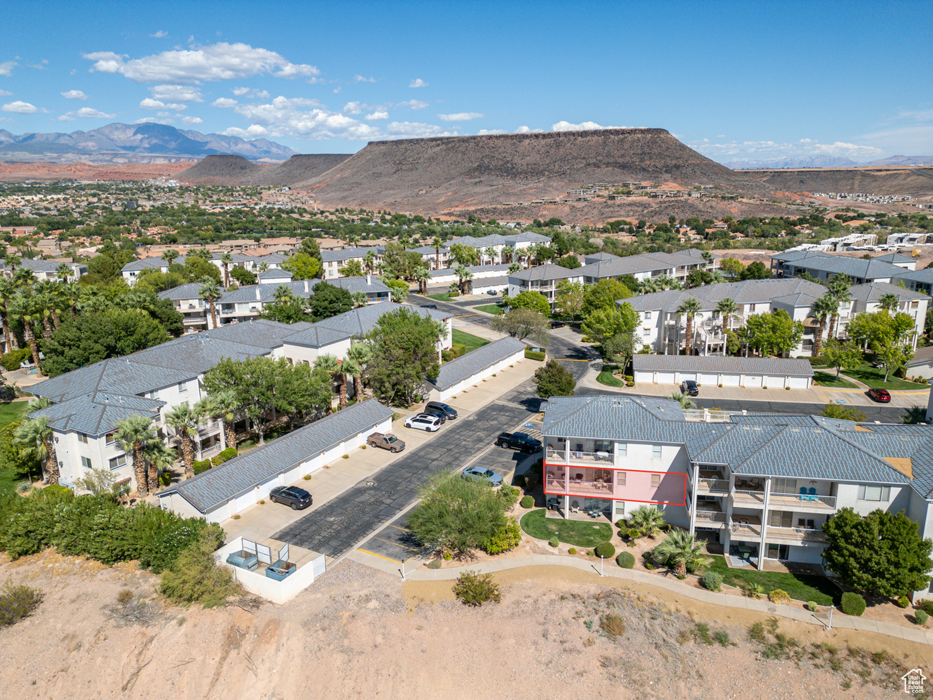 LAS PALMAS RESORT CONDO 1A - Residential