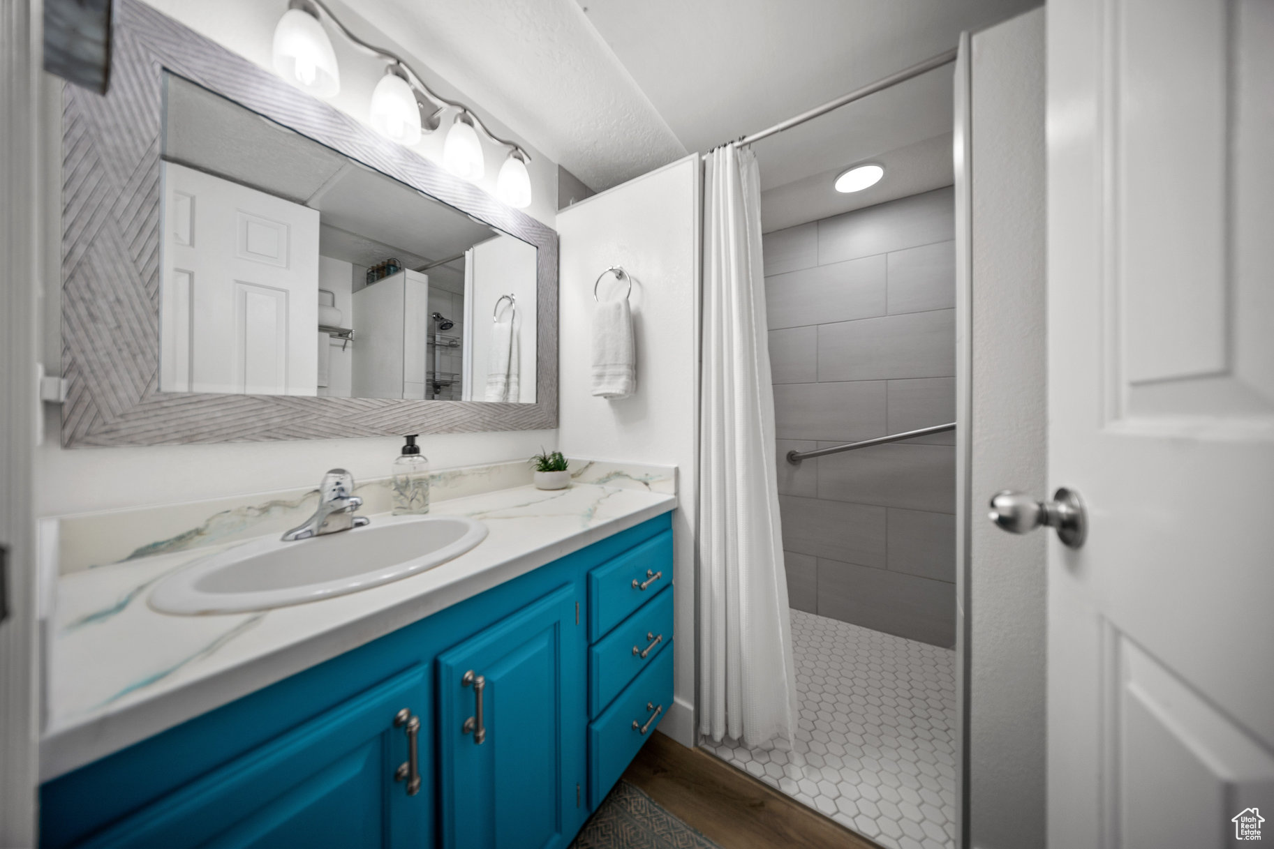 LAS PALMAS RESORT CONDO 1A - Residential