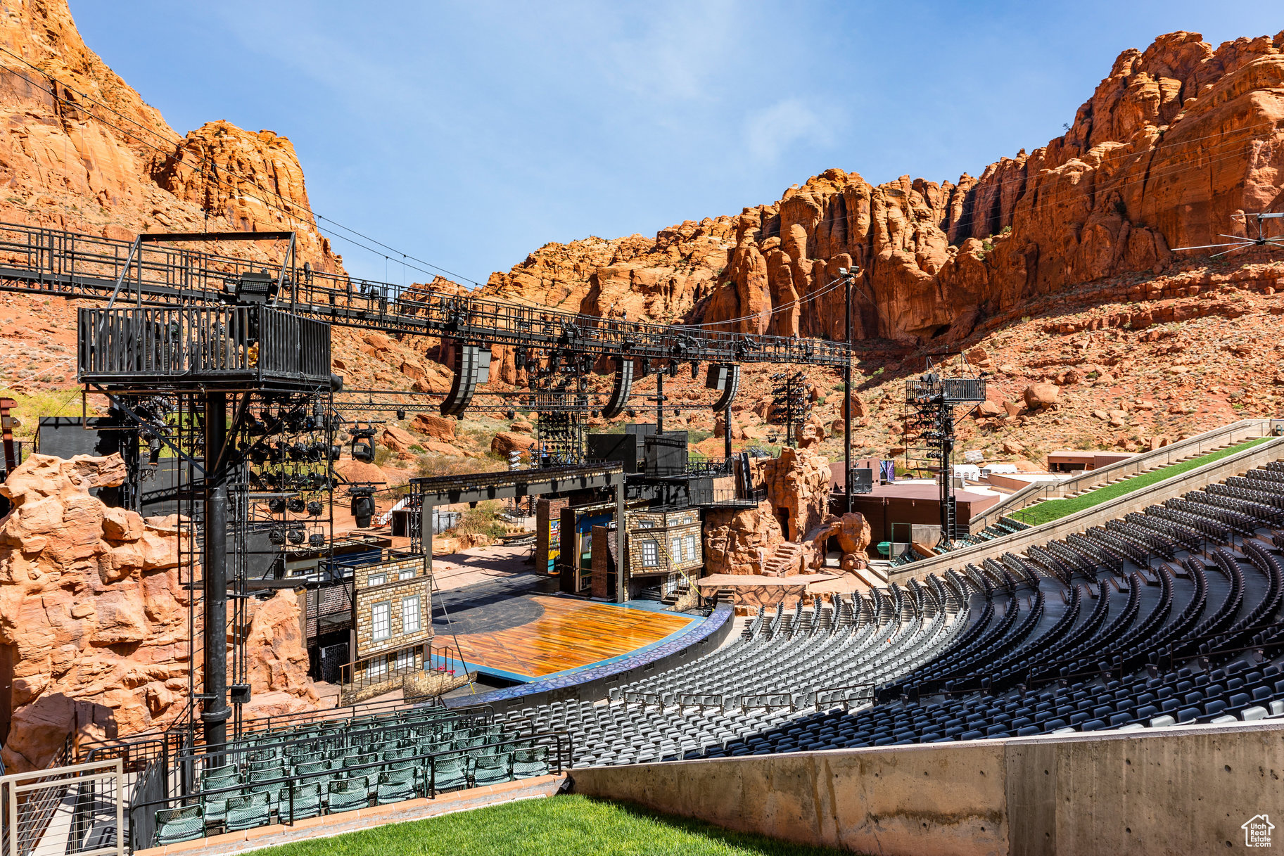 LAS PALMAS RESORT CONDO 1A - Residential