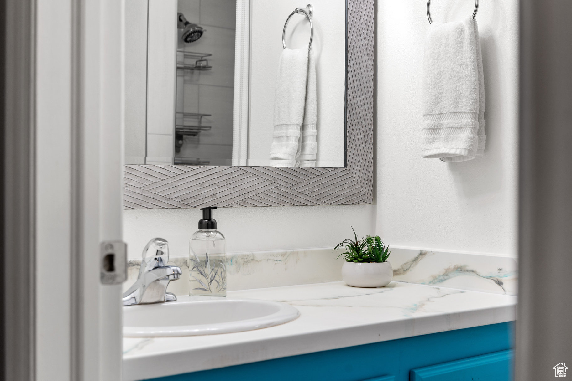 LAS PALMAS RESORT CONDO 1A - Residential