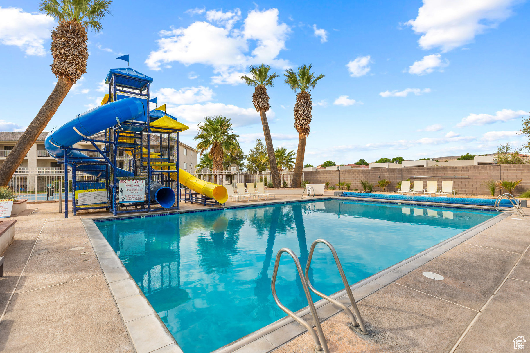 LAS PALMAS RESORT CONDO 1A - Residential