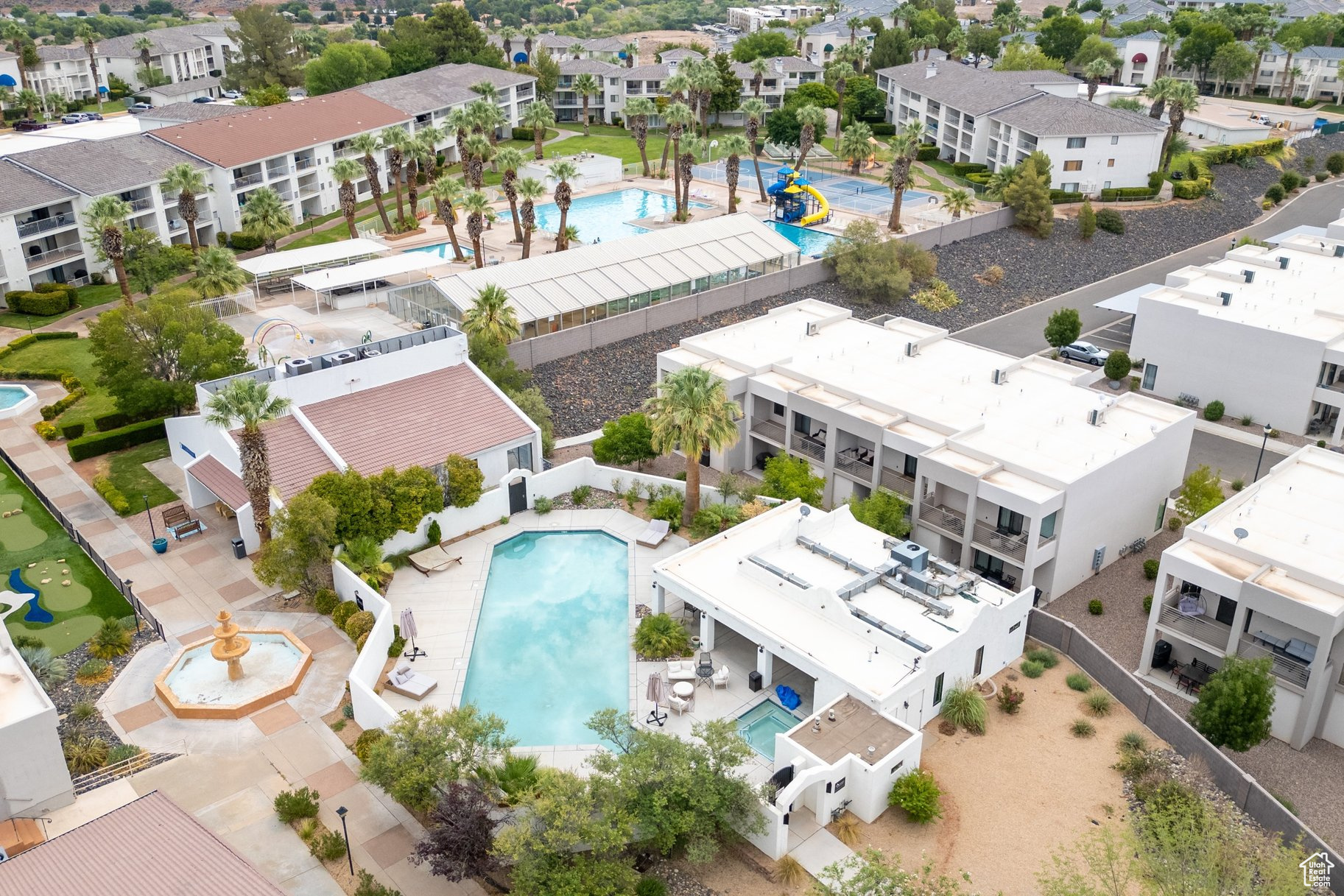 LAS PALMAS RESORT CONDO 1A - Residential