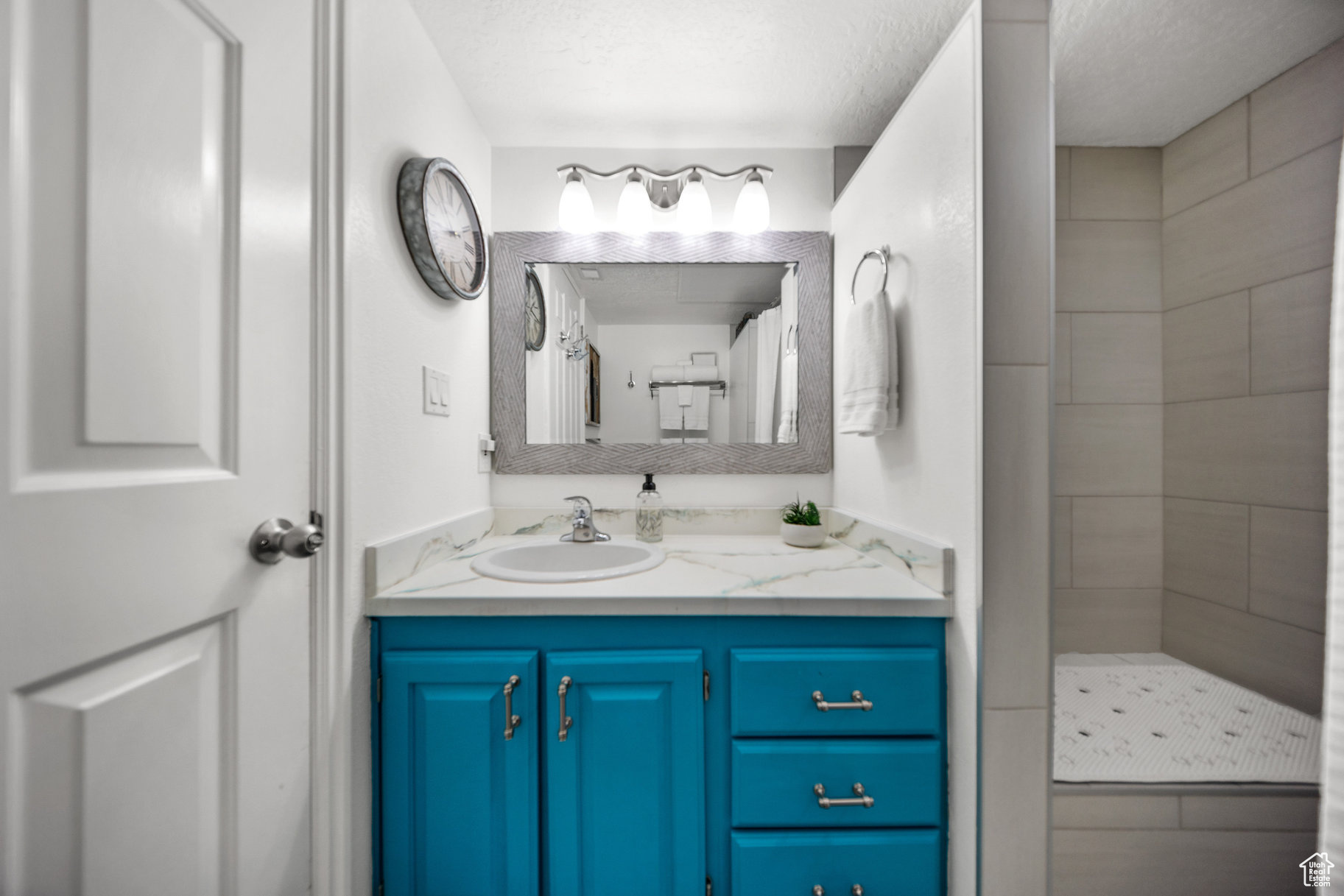 LAS PALMAS RESORT CONDO 1A - Residential