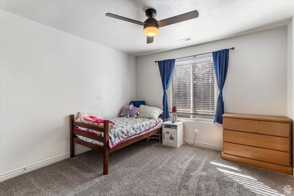 SANDY POINT TOWNHOME - Residential