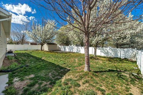 Tiny photo for 5028 W GRAND VIEW PEAK DR S, Riverton, UT 84096 (MLS # 2146504)