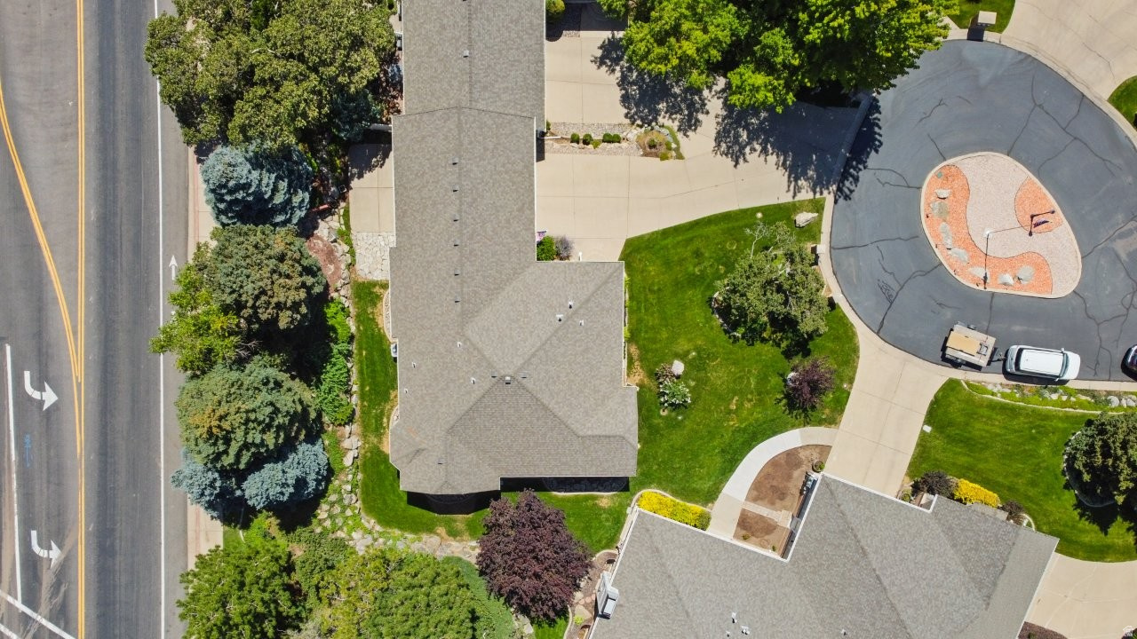 MOUNTAIN MEADOWS - Residential