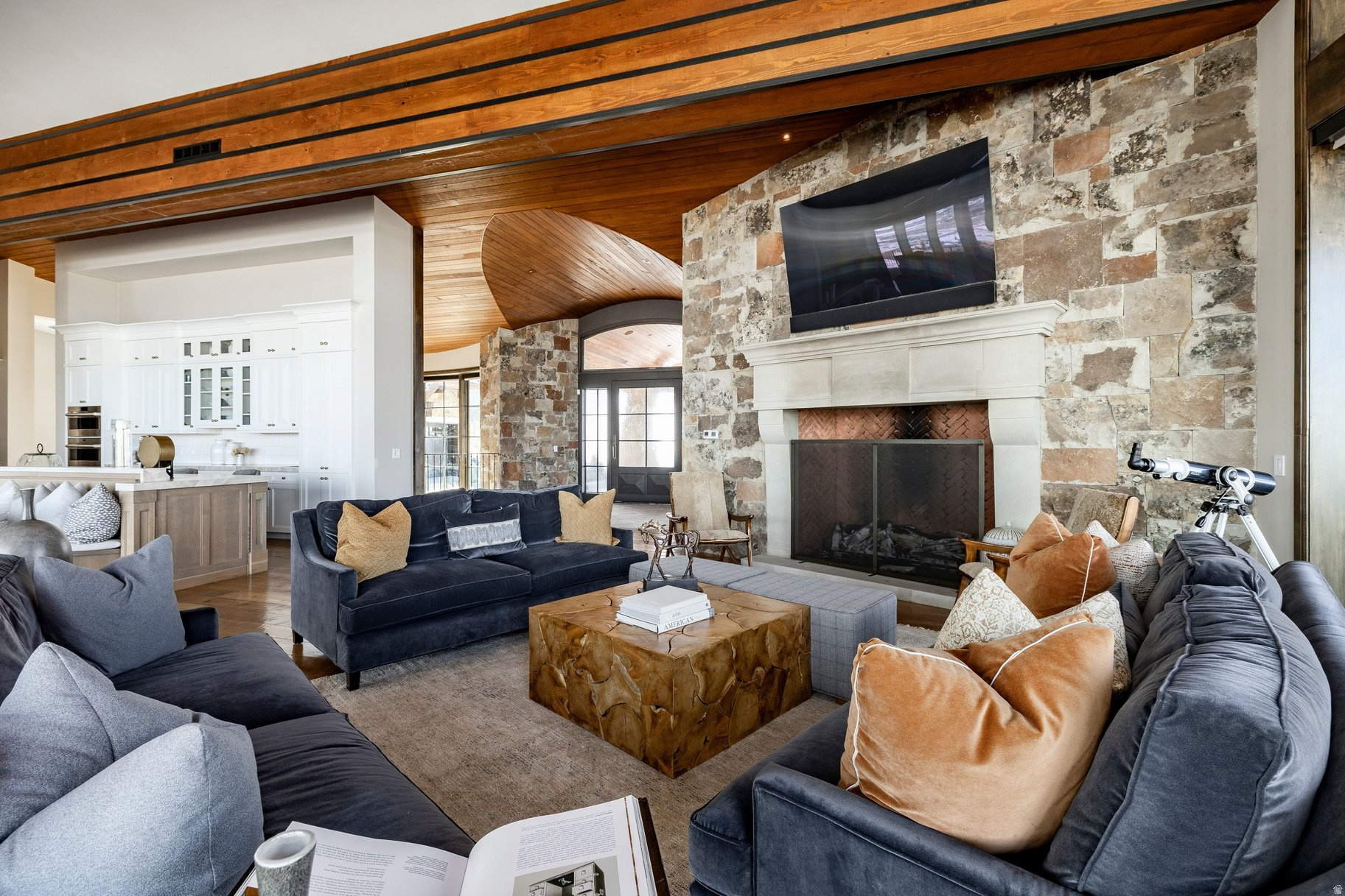 VICTORY RANCH - Residential