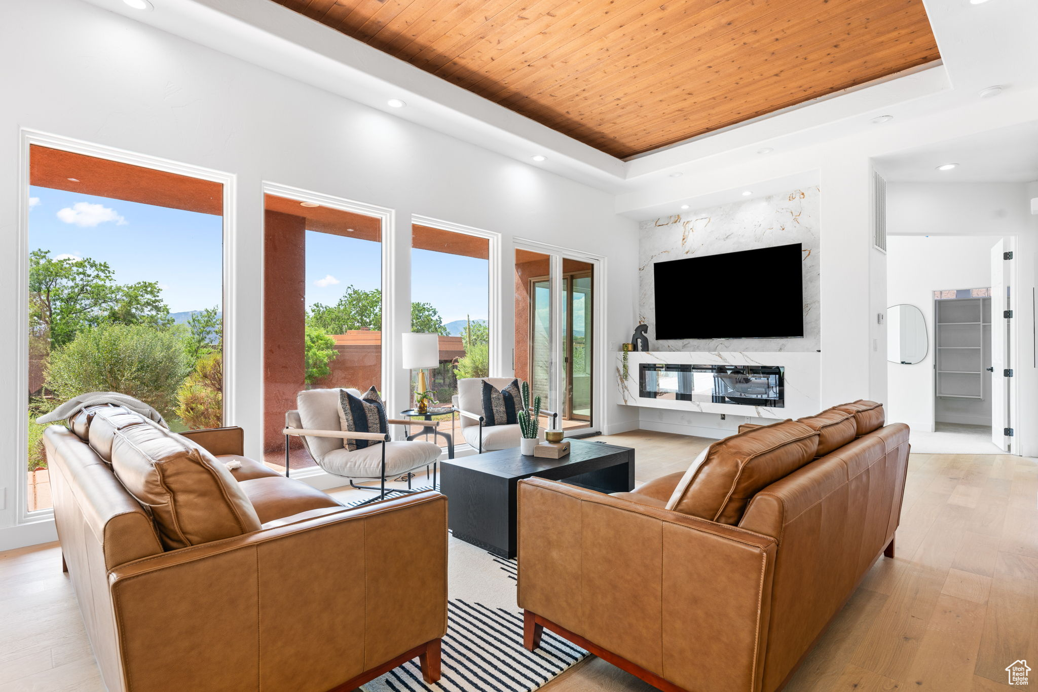 PAIUTE SPRINGS AT ENTRADA - Residential