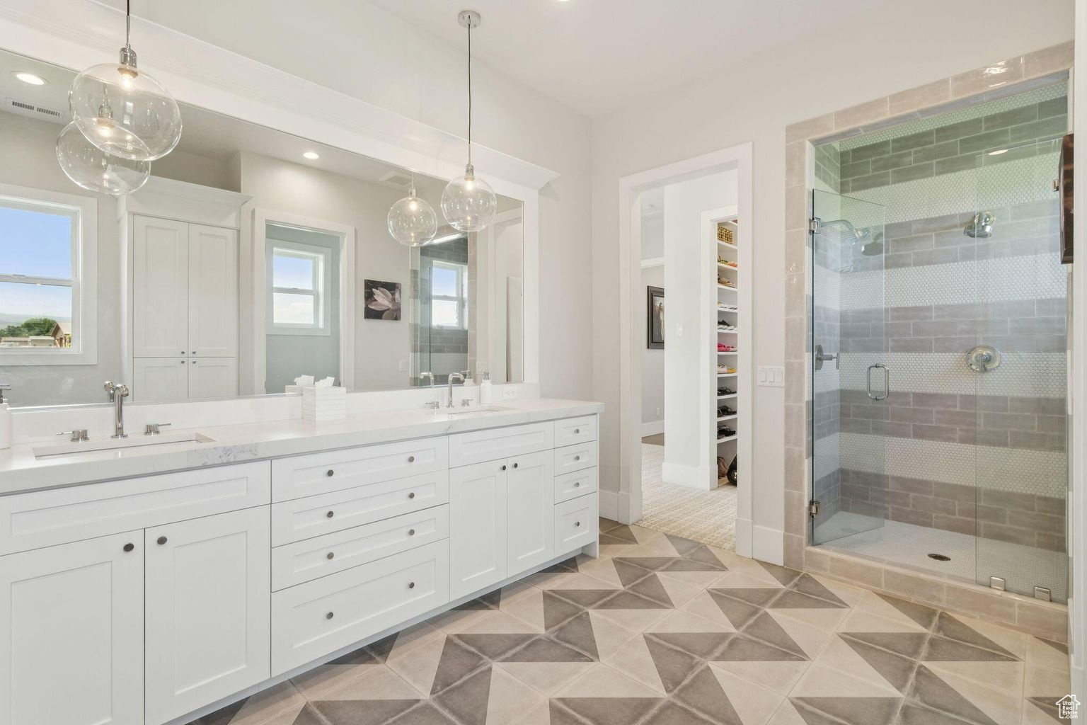 THREE FARMS ESTATES - Residential