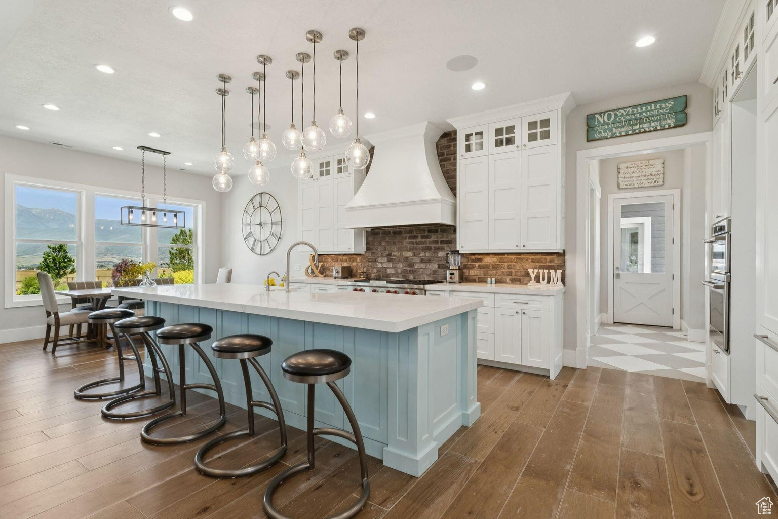 THREE FARMS ESTATES - Residential