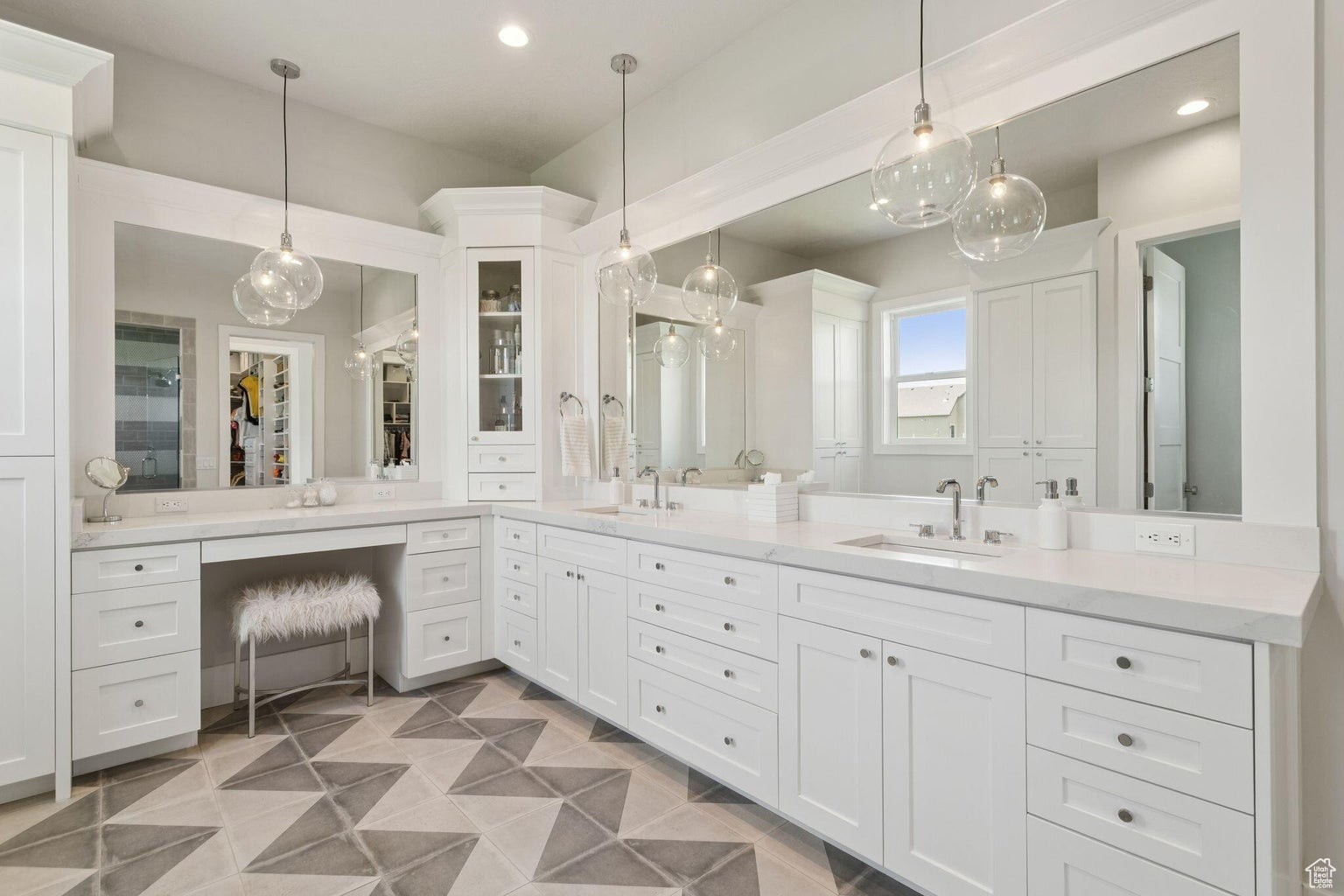 THREE FARMS ESTATES - Residential