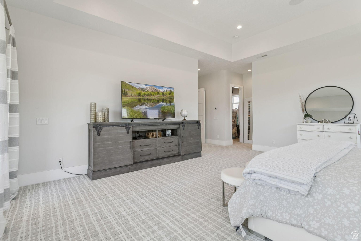 THREE FARMS ESTATES - Residential