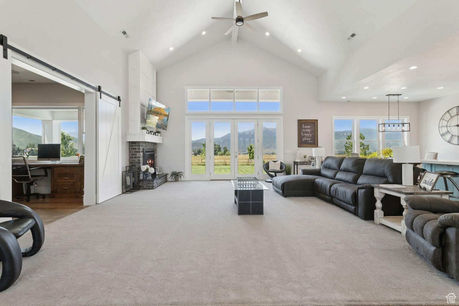 THREE FARMS ESTATES - Residential