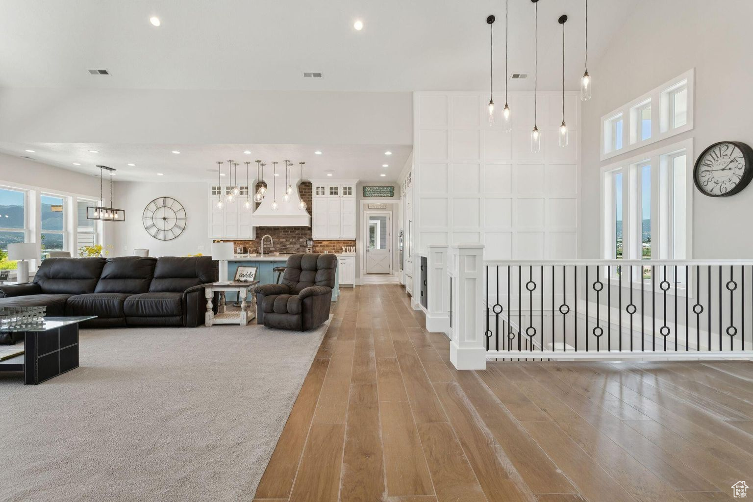 THREE FARMS ESTATES - Residential