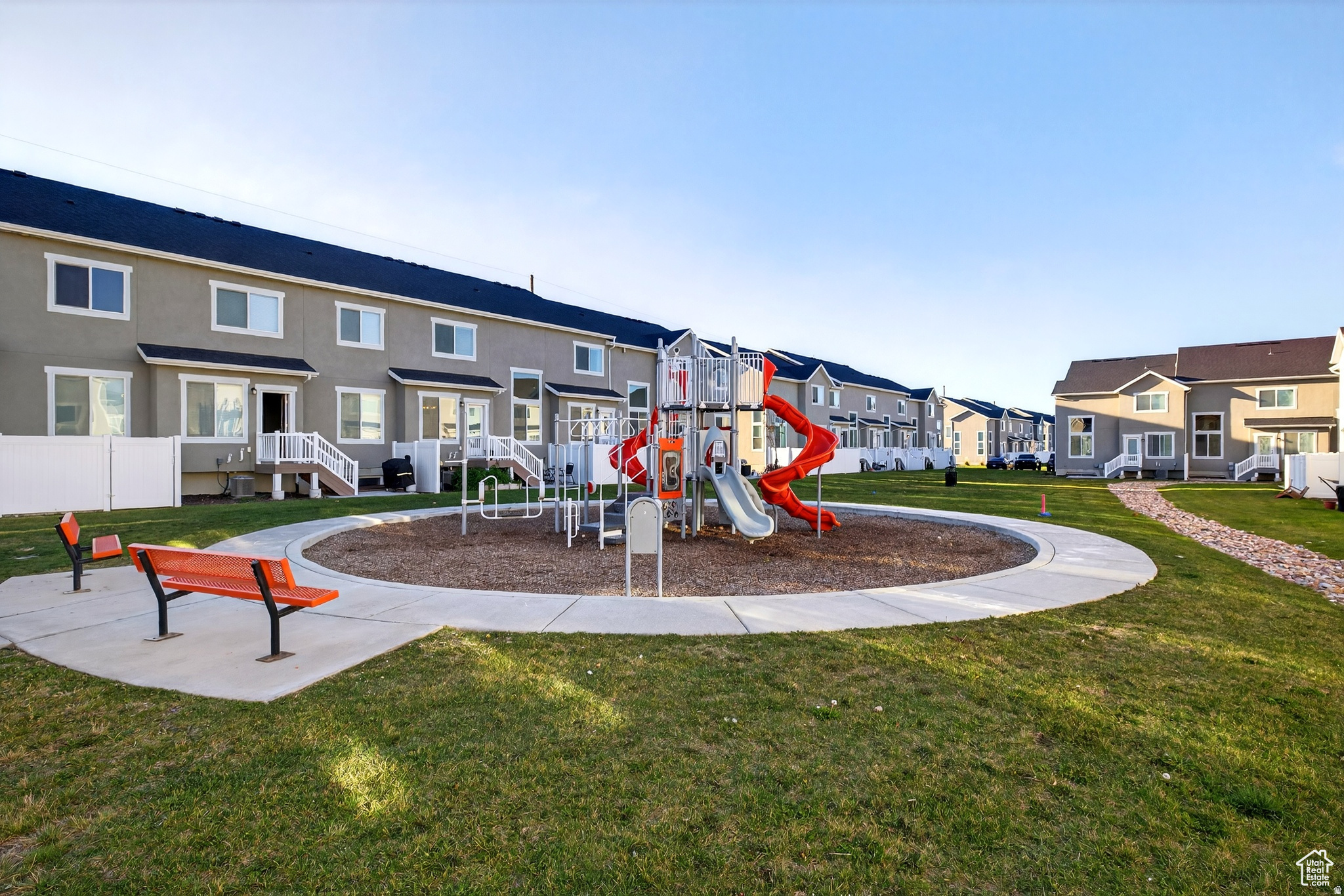 BRINGHURST STATION - Residential