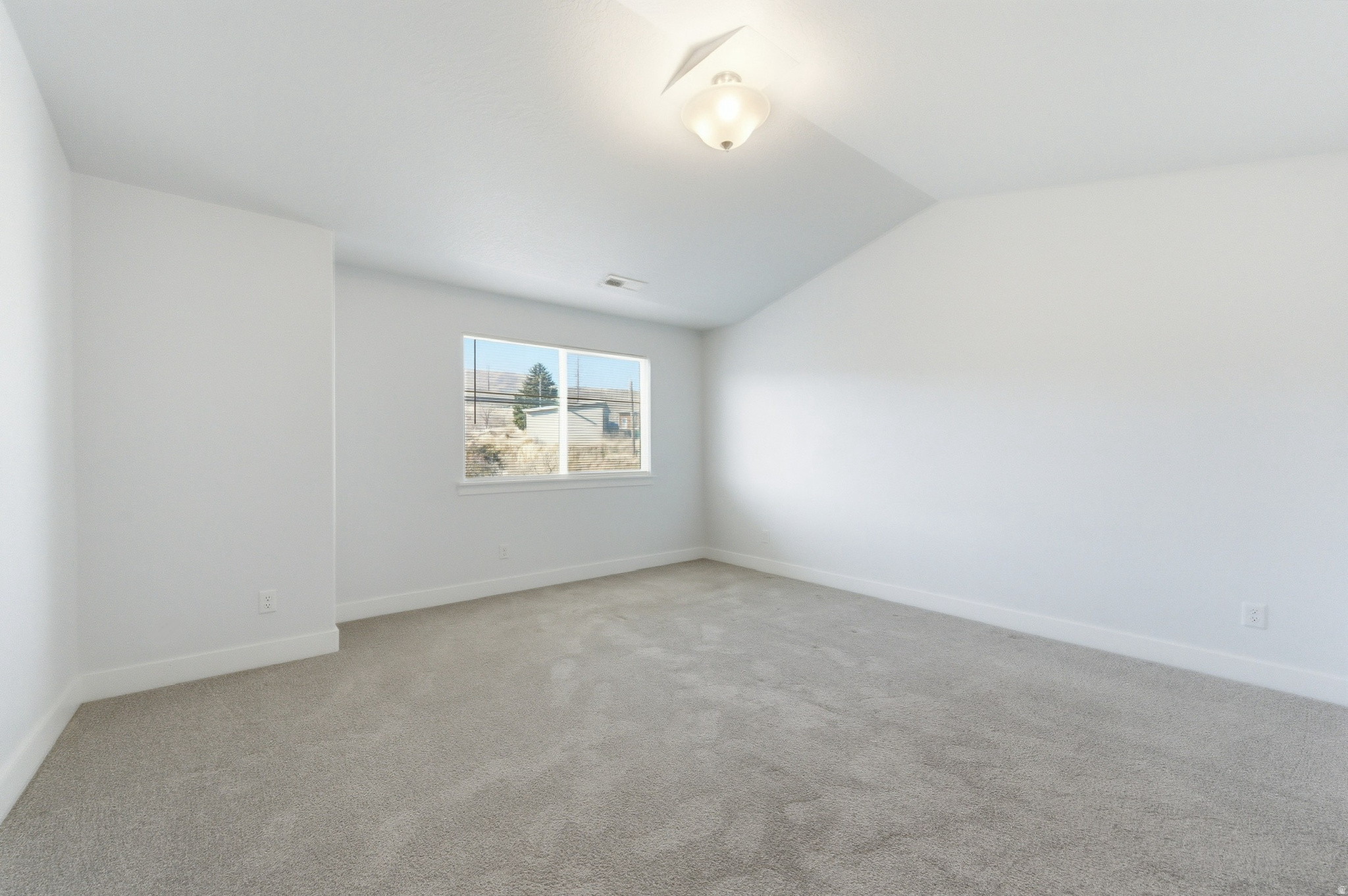 BRINGHURST STATION - Residential