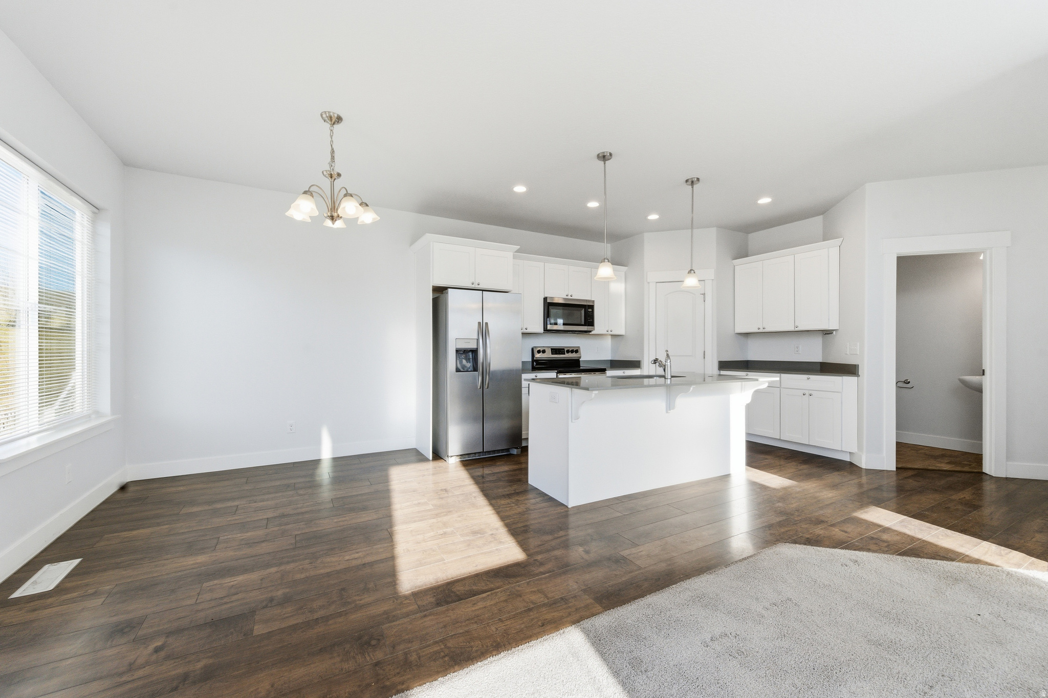 BRINGHURST STATION - Residential