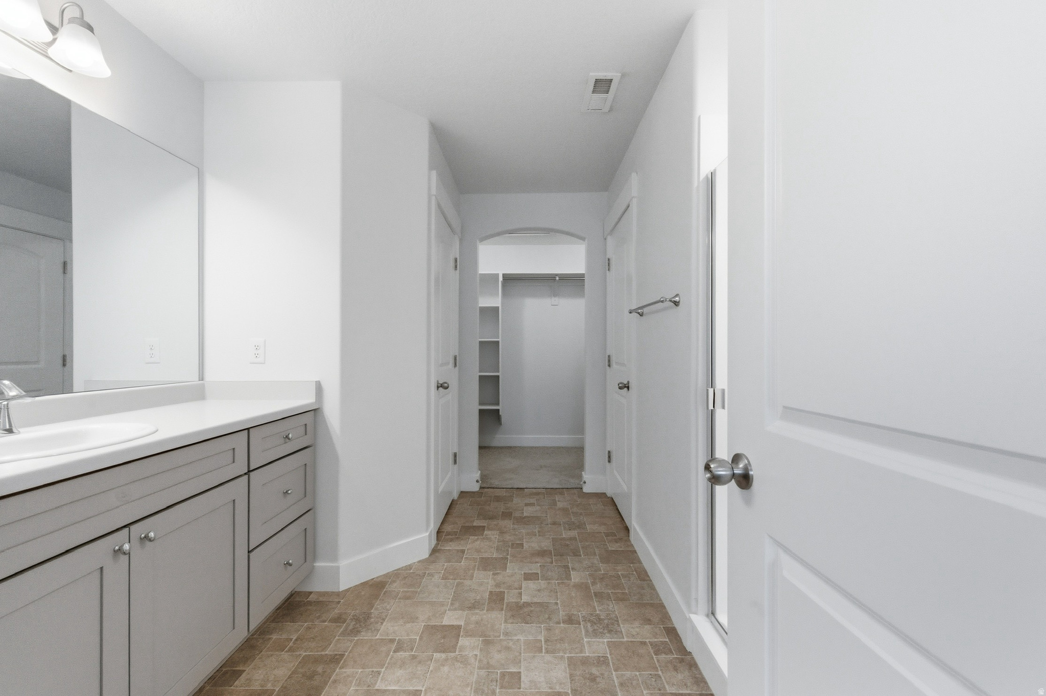 BRINGHURST STATION - Residential