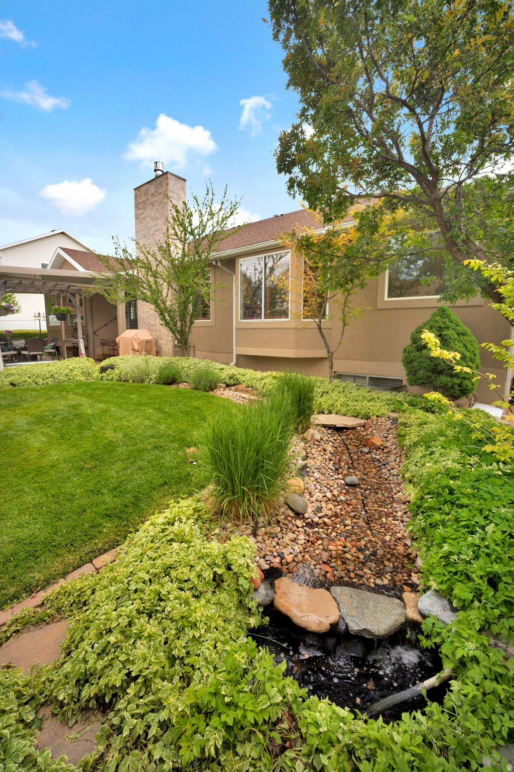 CANYON VILLAGE - Residential