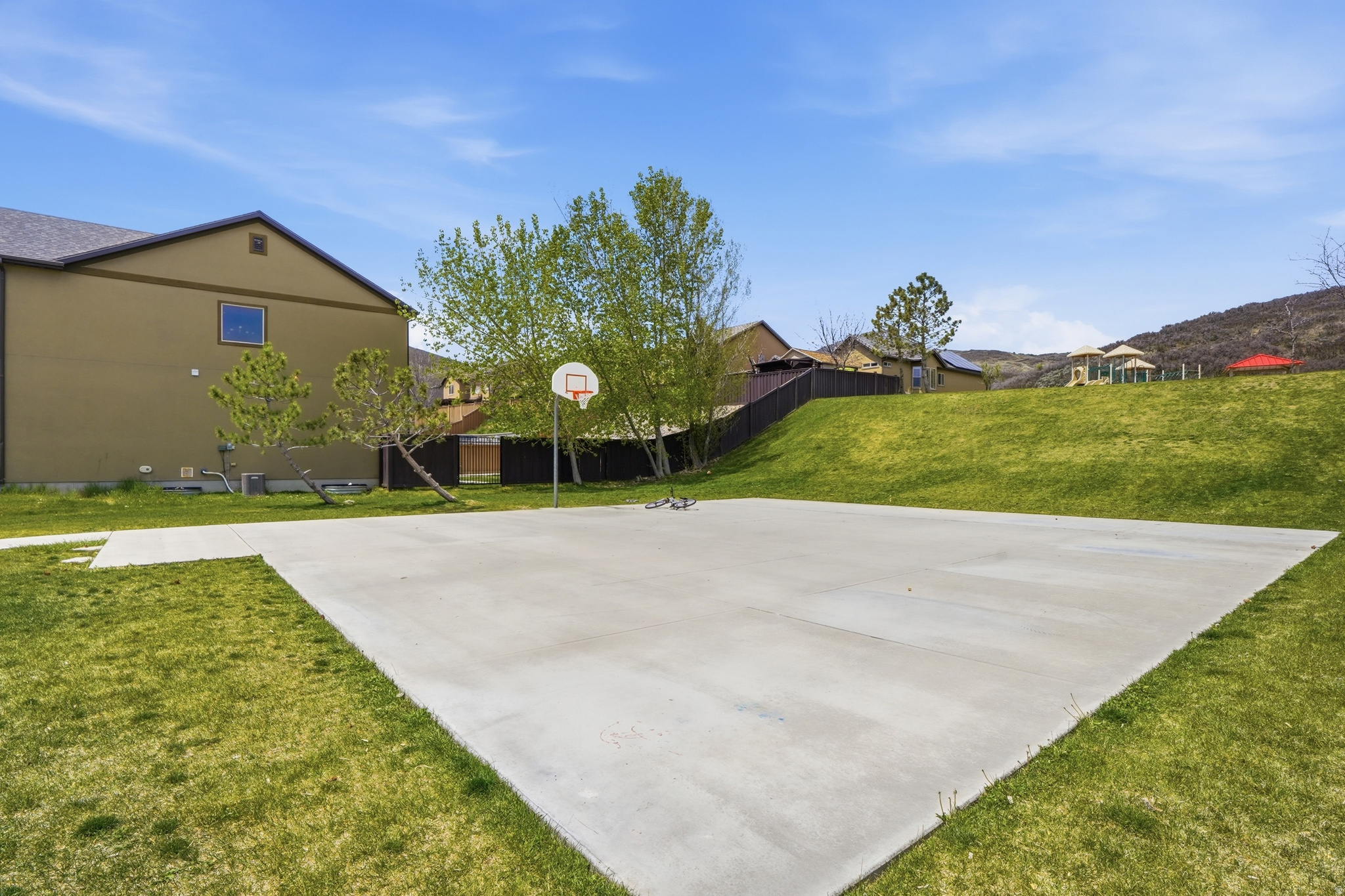 MAPLE HOLLOW 10 11 13 AT SUNCREST - Residential