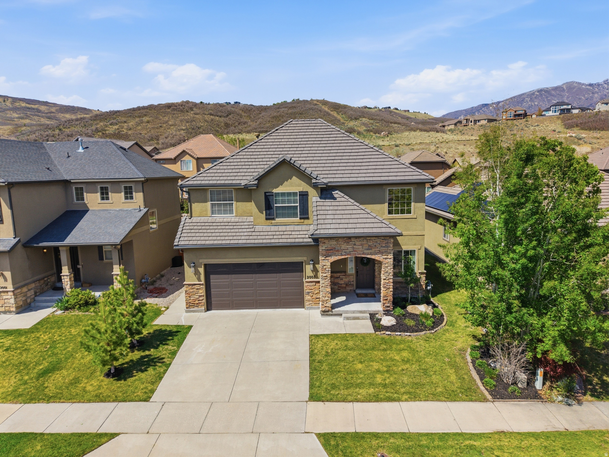 MAPLE HOLLOW 10 11 13 AT SUNCREST - Residential
