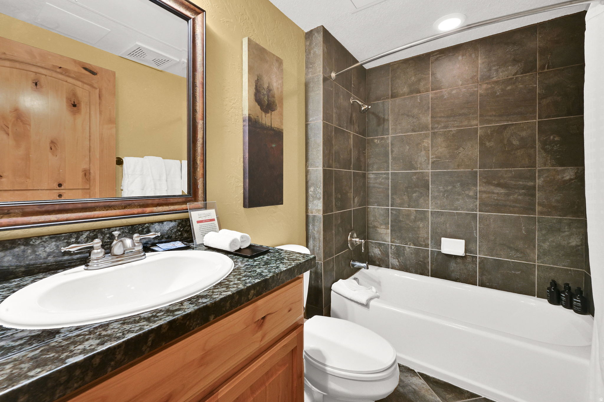 SILVERADO LODGE - Residential