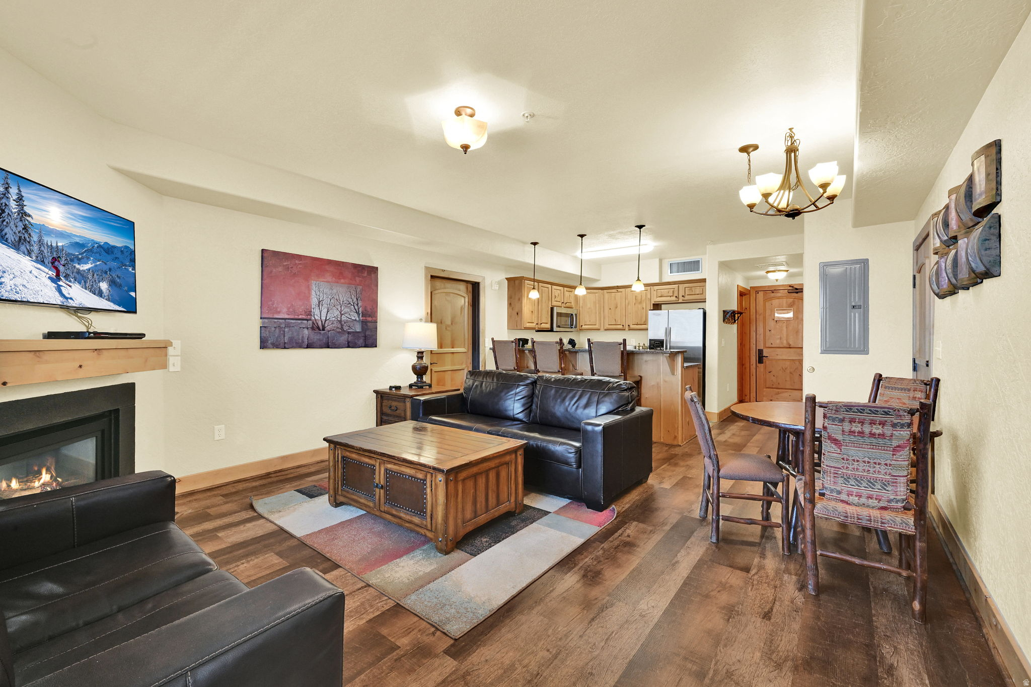 SILVERADO LODGE - Residential