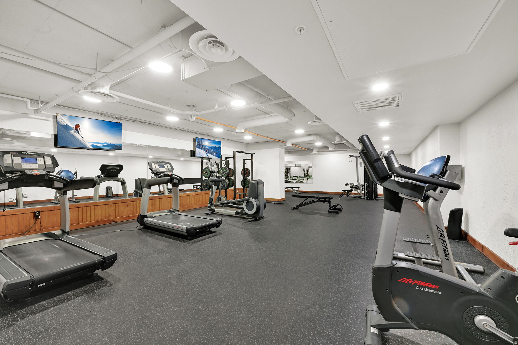 SILVERADO LODGE - Residential