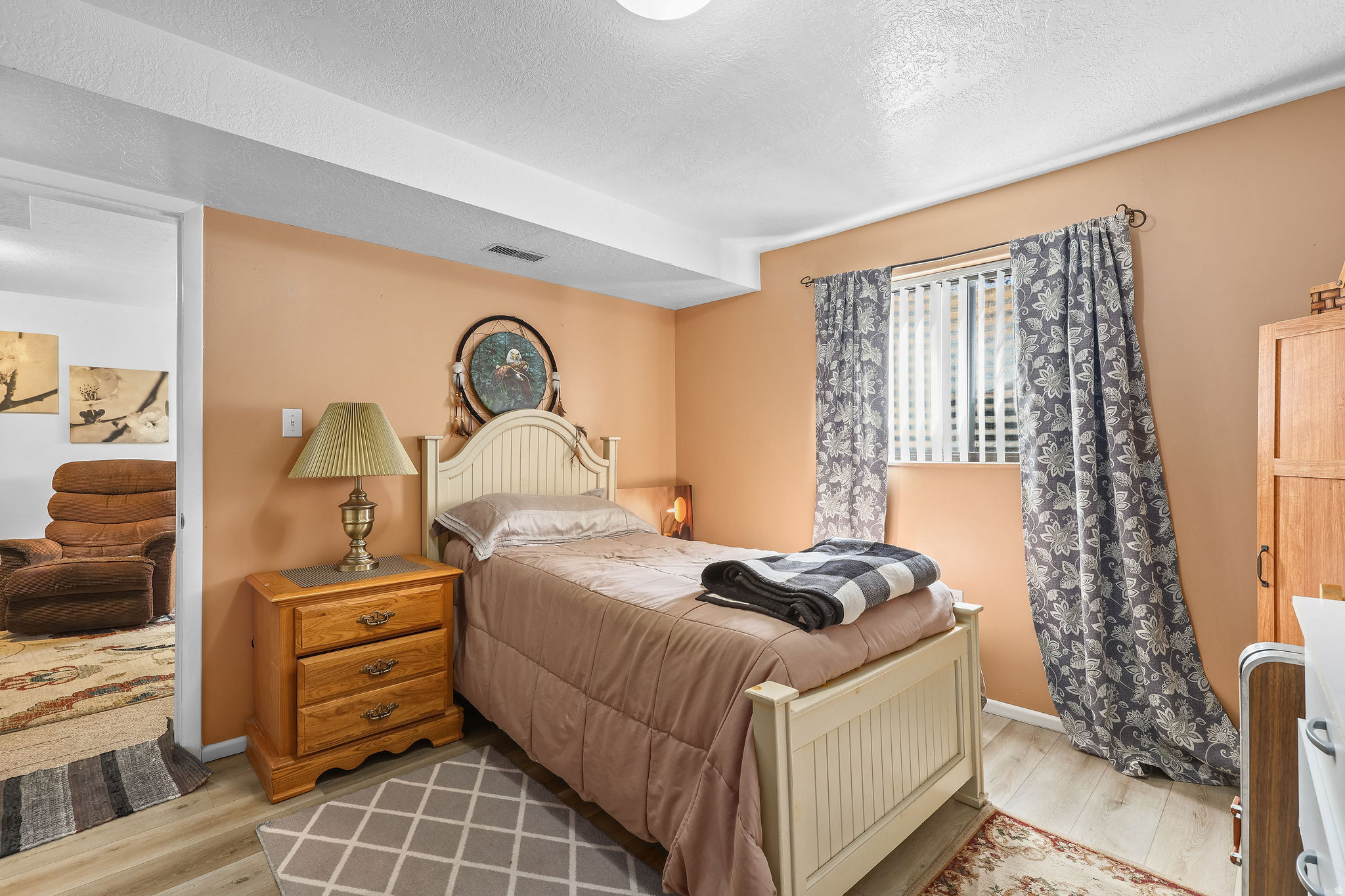 CHERRY WOOD - Residential