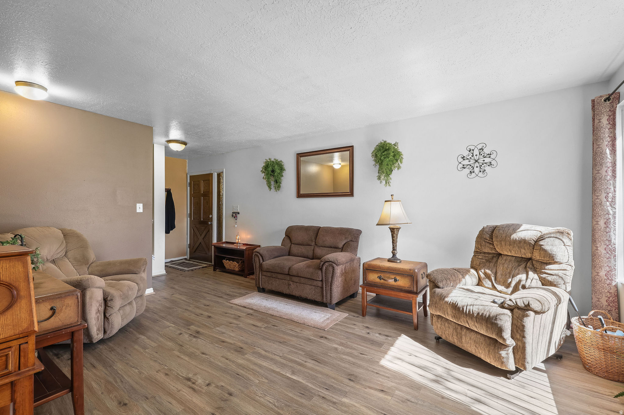 CHERRY WOOD - Residential