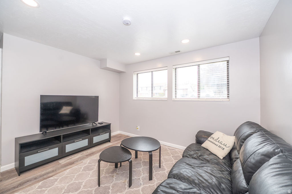 MARGRETTA - Residential