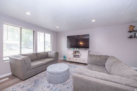 Tiny photo for 5037 S 2875 W, Roy, UT 84067 (MLS # 2153998)