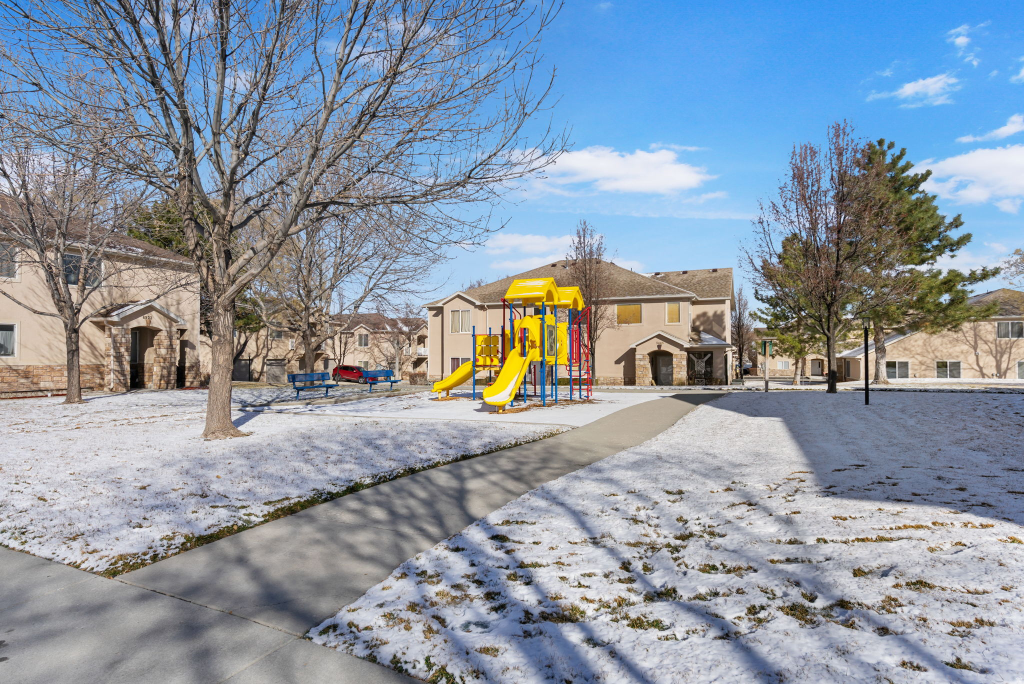 HUNTER VILLAGE - Residential